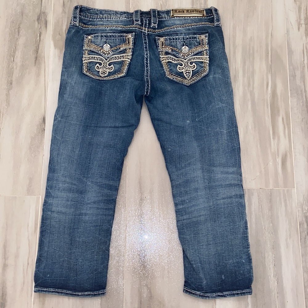 Rock Revival Arisa Crop, Style: EP9229C202, 31x23, EUC, $188 MSRP - Picture 6 of 13